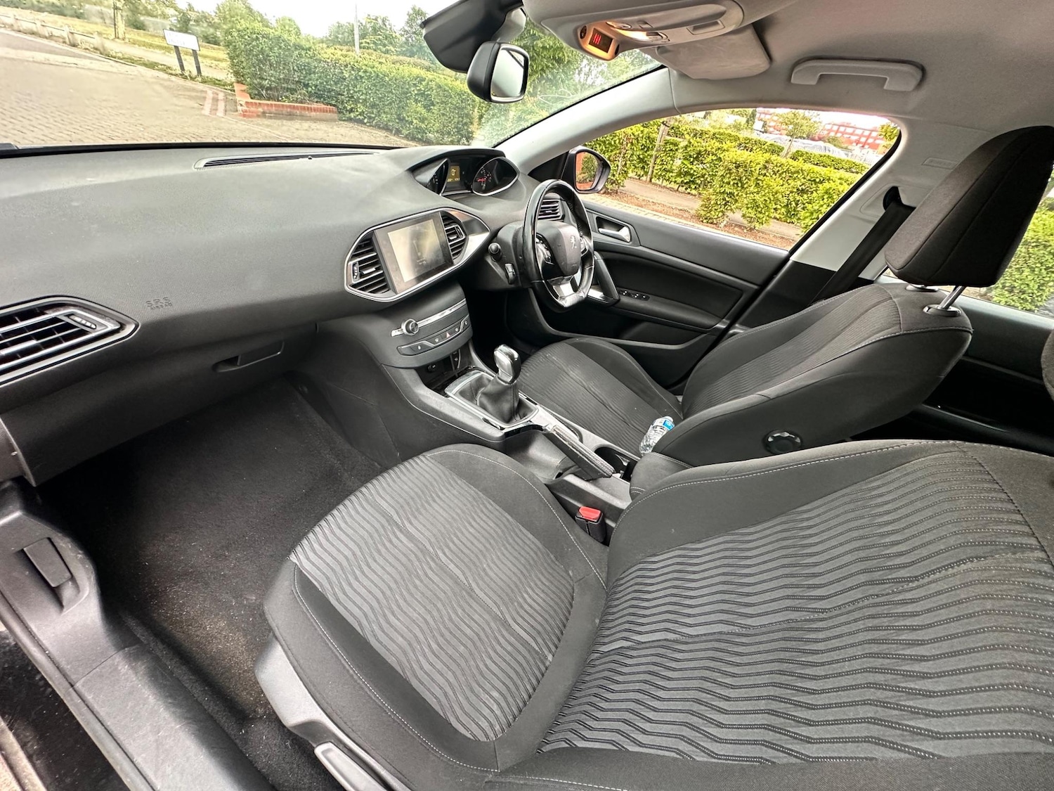 Used Peugeot 308 2016 for sale - 76898341: Photo 19