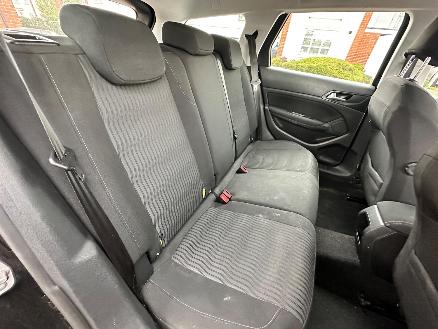 Used Peugeot 308 2016 for sale - 76898341: Photo 20