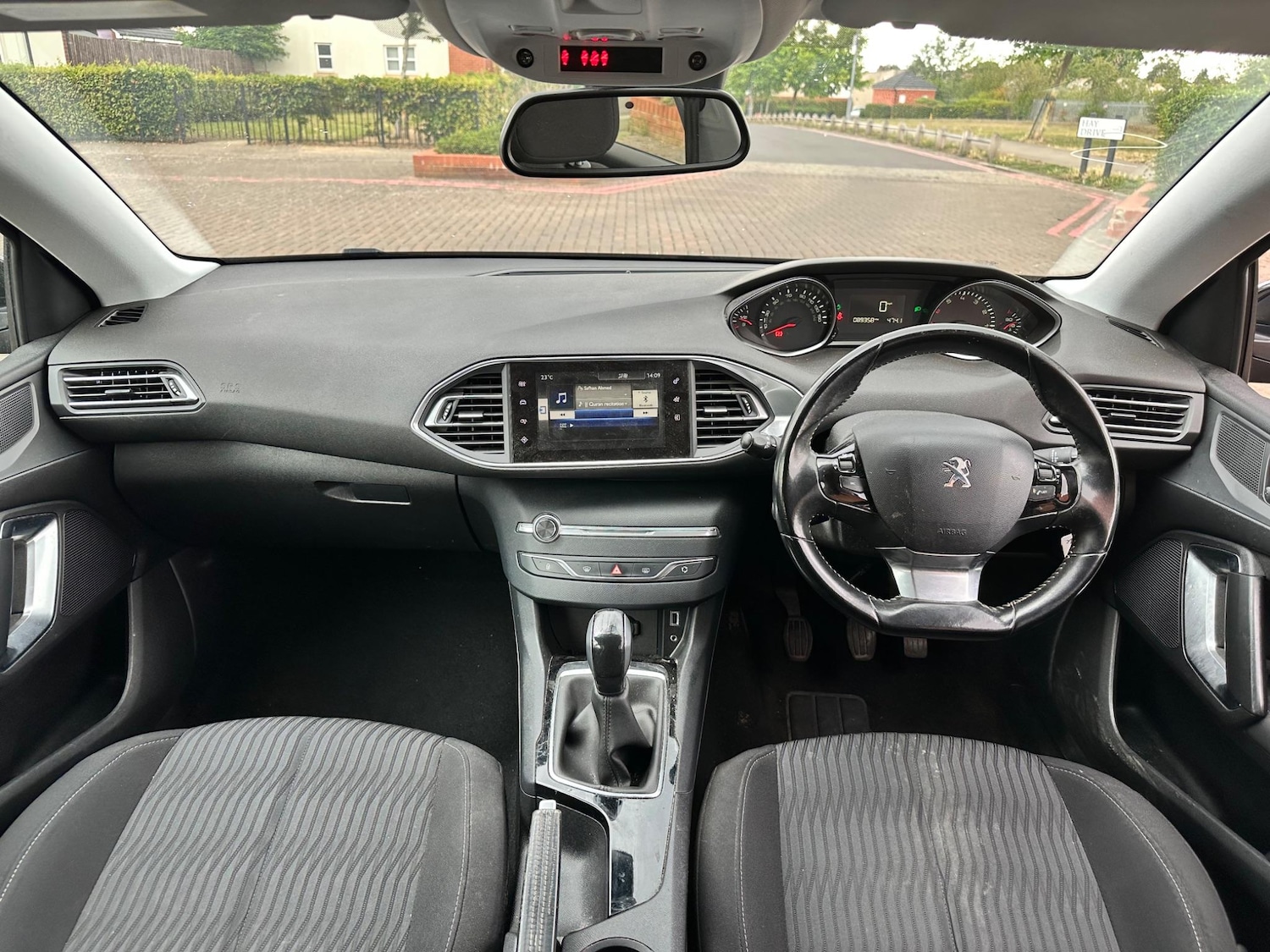 Used Peugeot 308 2016 for sale - 76898341: Photo 27