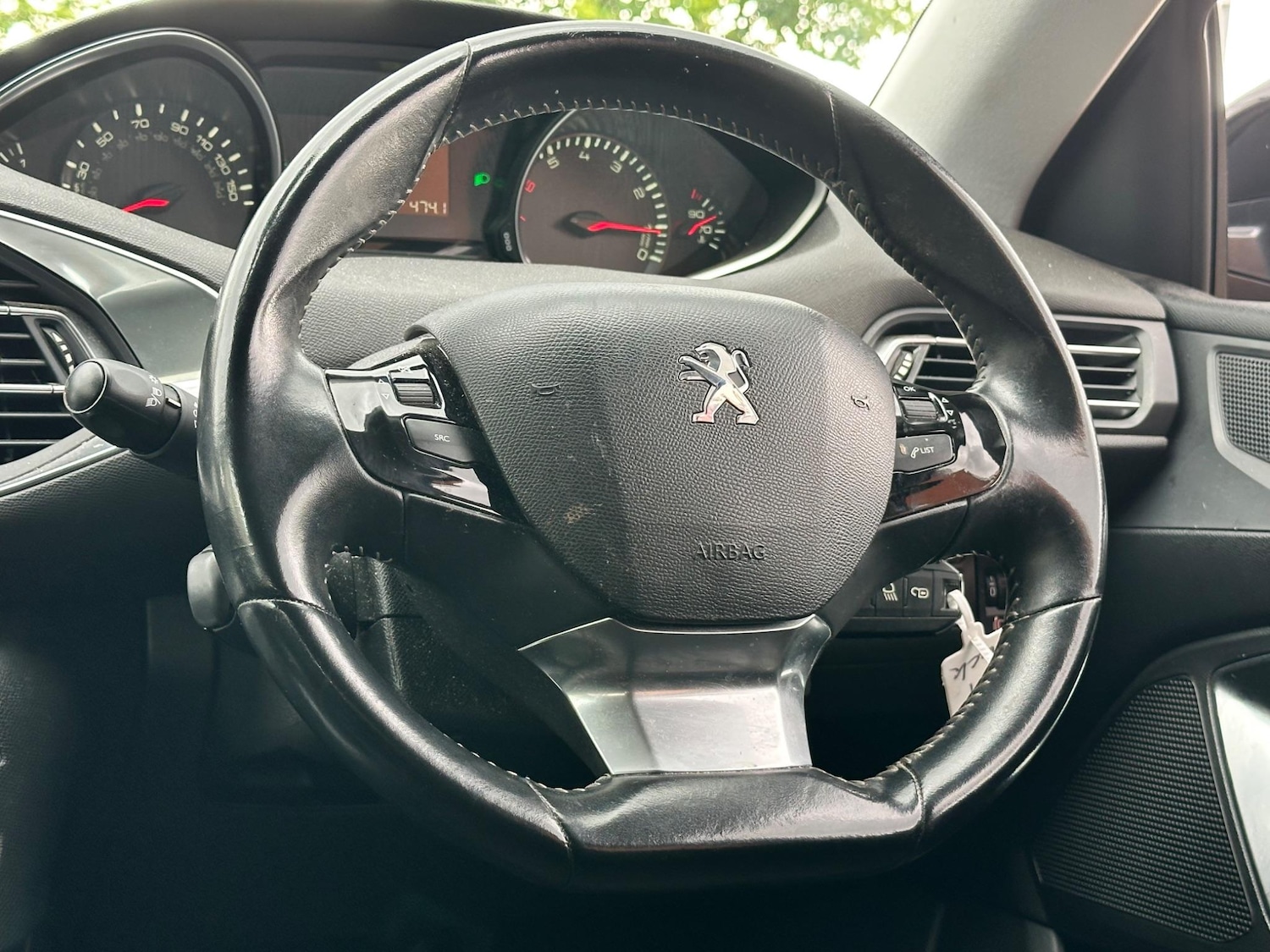 Used Peugeot 308 2016 for sale - 76898341: Photo 30