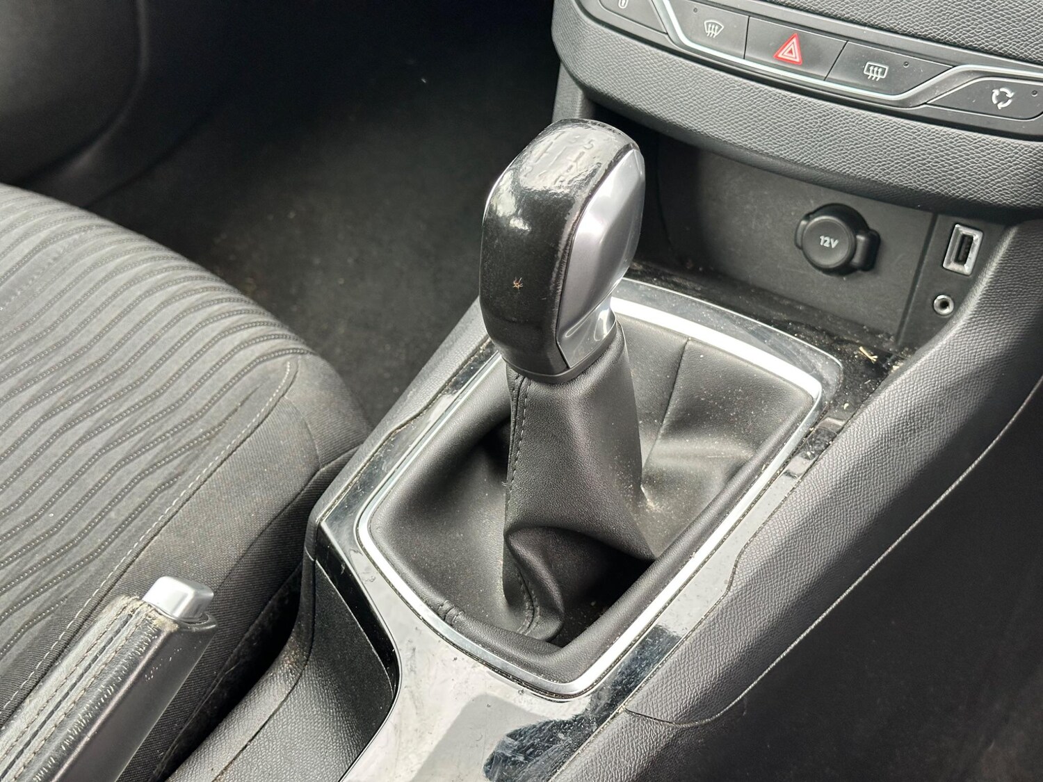 Used Peugeot 308 2016 for sale - 76898341: Photo 32