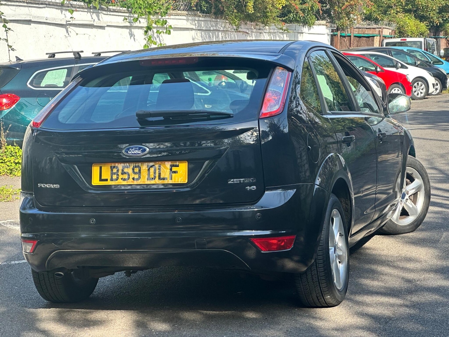 Used Ford Focus 2010 for sale - 76988020: Photo 3