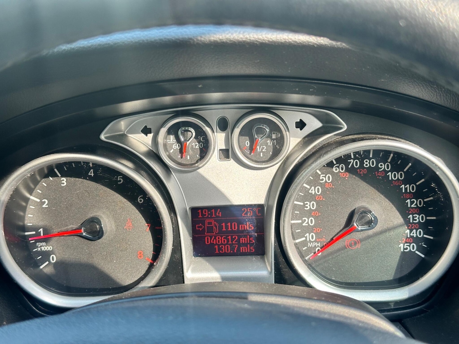 Used Ford Focus 2010 for sale - 76988020: Photo 49