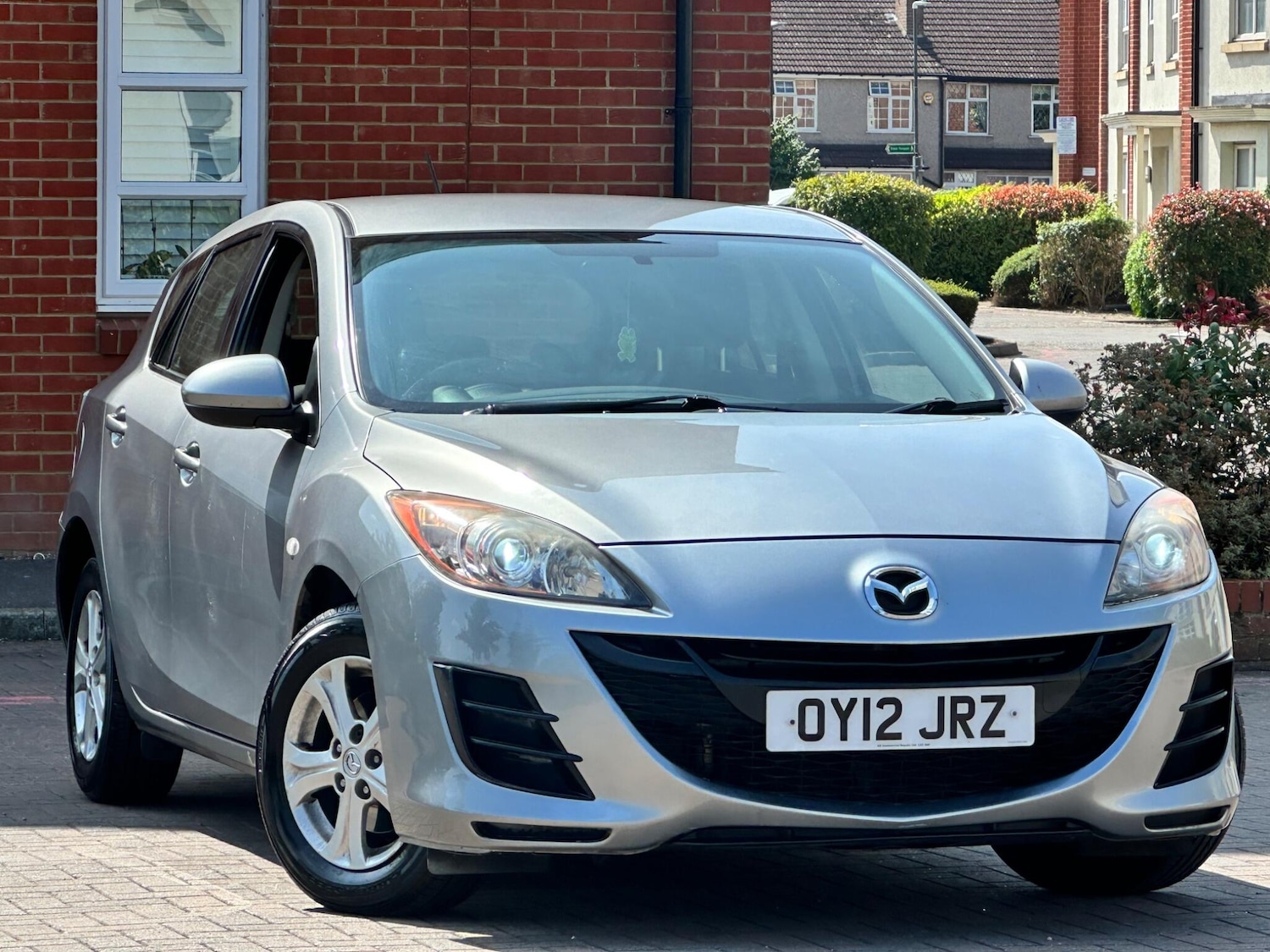 Used Mazda Mazda3 2012 for sale - 77067307: Photo 1