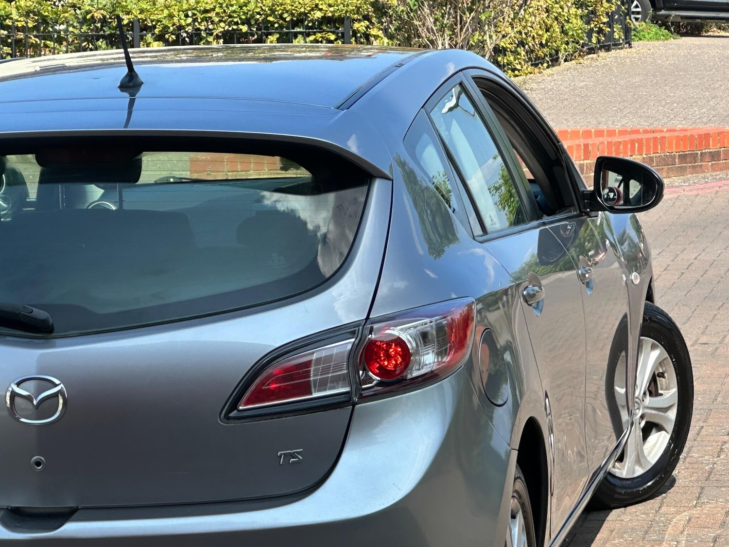 Used Mazda Mazda3 2012 for sale - 77067307: Photo 25