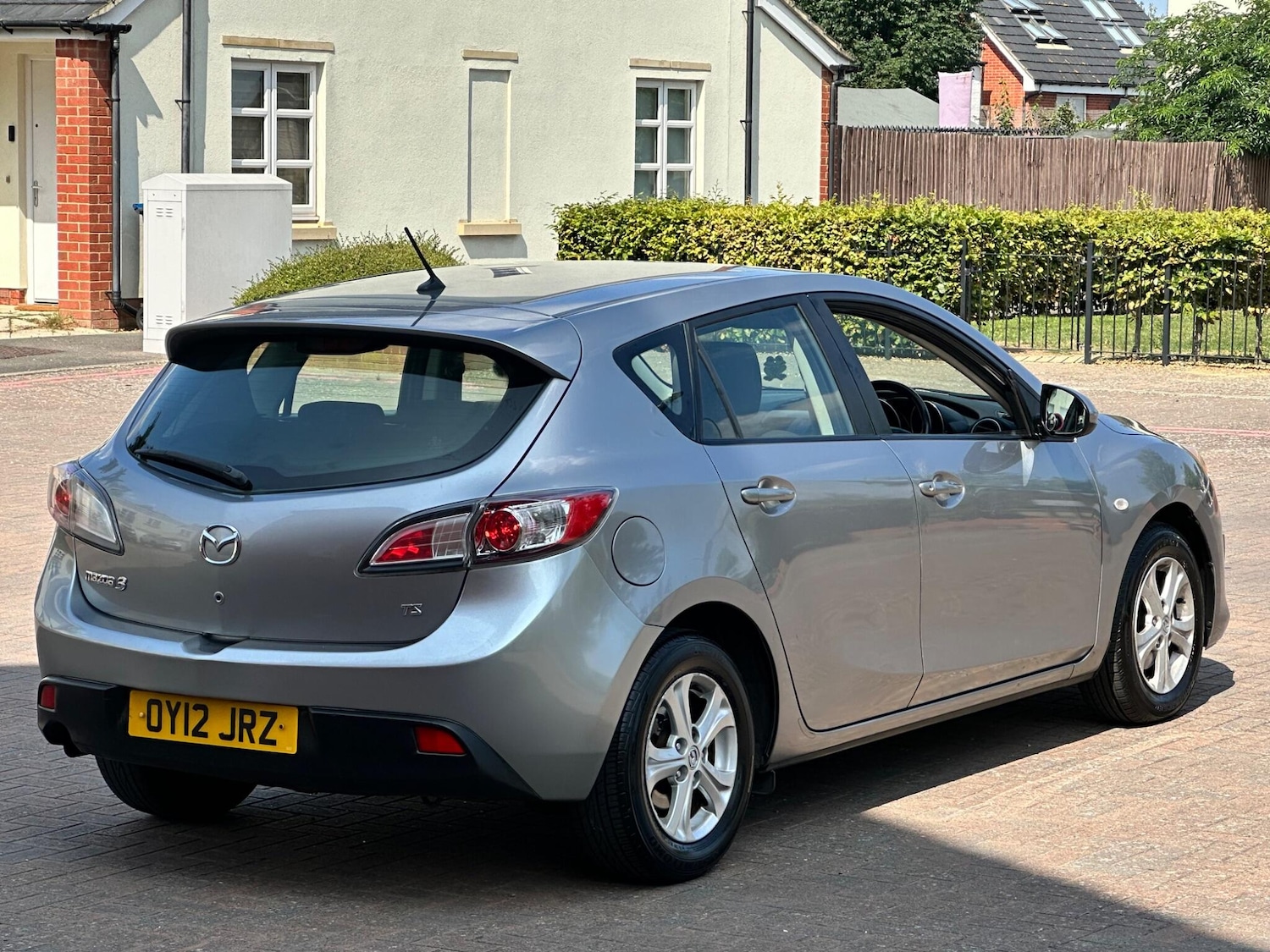 Used Mazda Mazda3 2012 for sale - 77067307: Photo 38