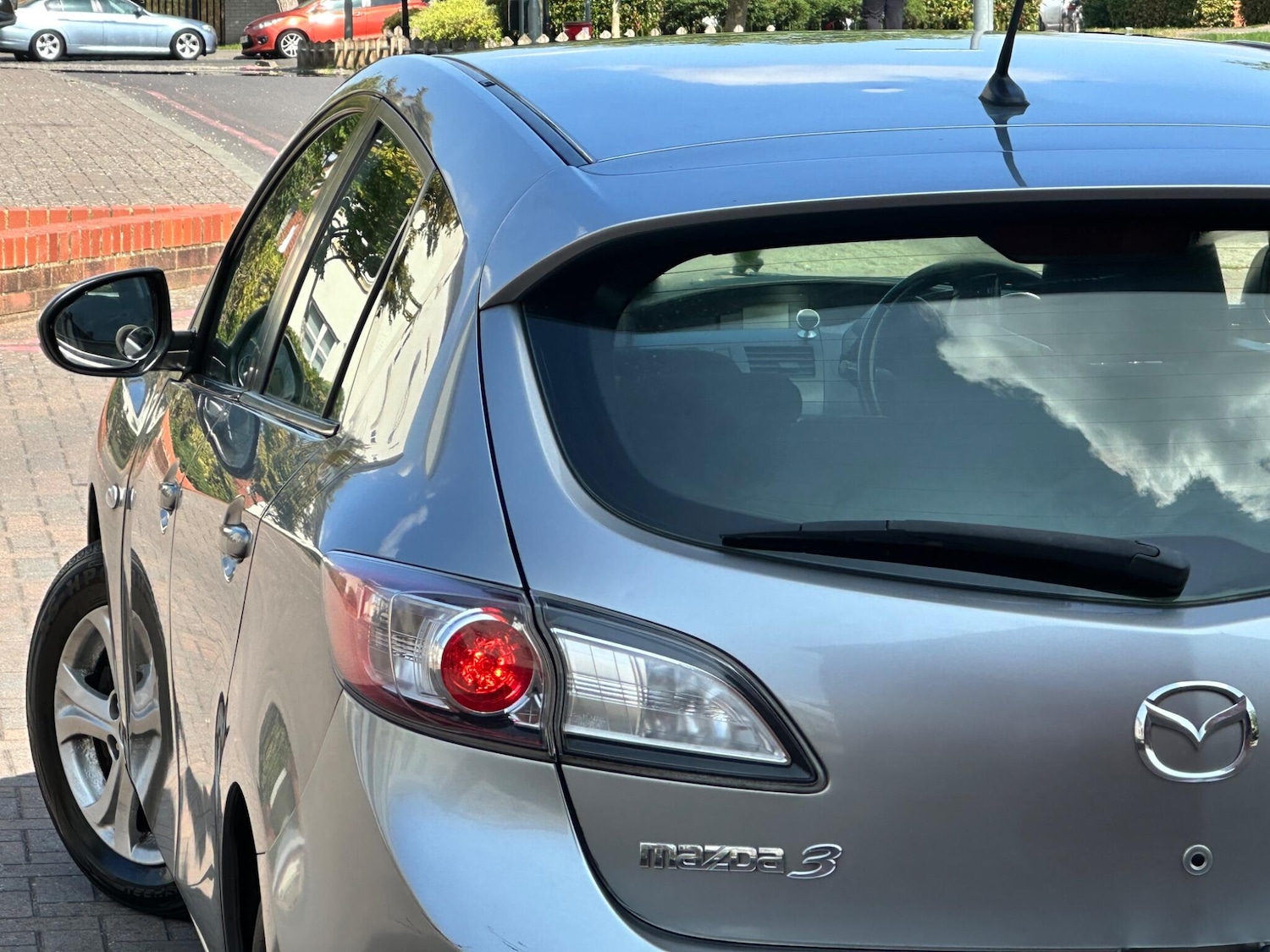 Used Mazda Mazda3 2012 for sale - 77067307: Photo 8