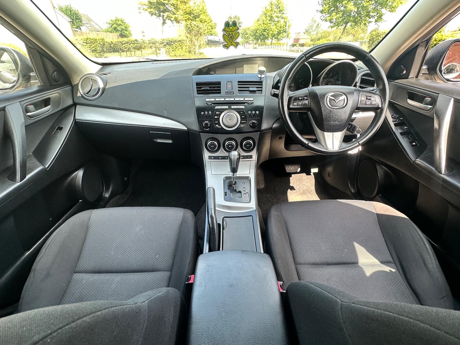 Used Mazda Mazda3 2012 for sale - 77067307: Photo 87