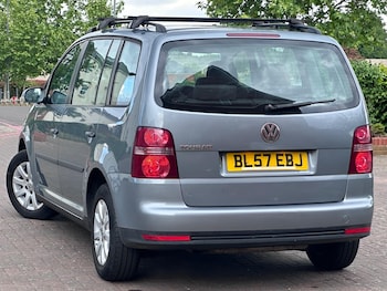 Used Volkswagen Touran 2007 for sale - 79132519: Photo