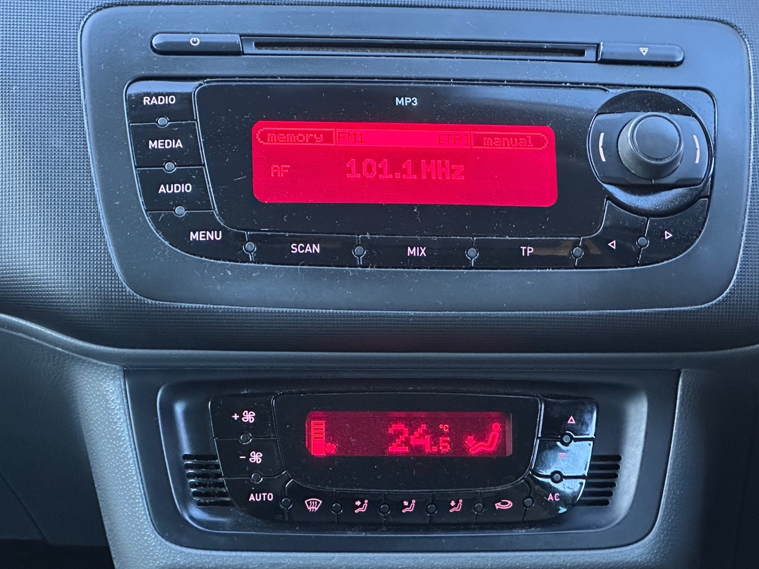 Used SEAT Ibiza 2011 for sale - 77921777: Photo 23