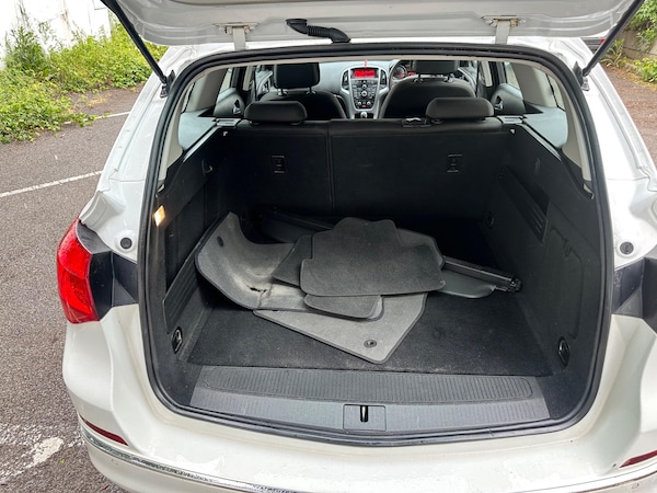 Used Vauxhall Astra 2015 for sale - 74957563: Photo 7