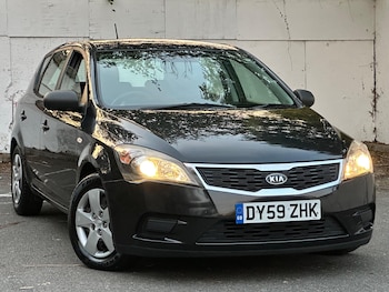 Kia - Ceed