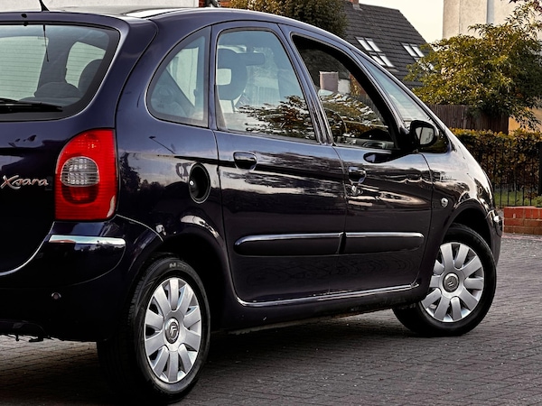 Used Citroen Xsara Picasso 2007 for sale - 76109830: Photo 24