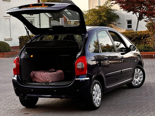 Used Citroen Xsara Picasso 2007 for sale - 76109830: Photo 25