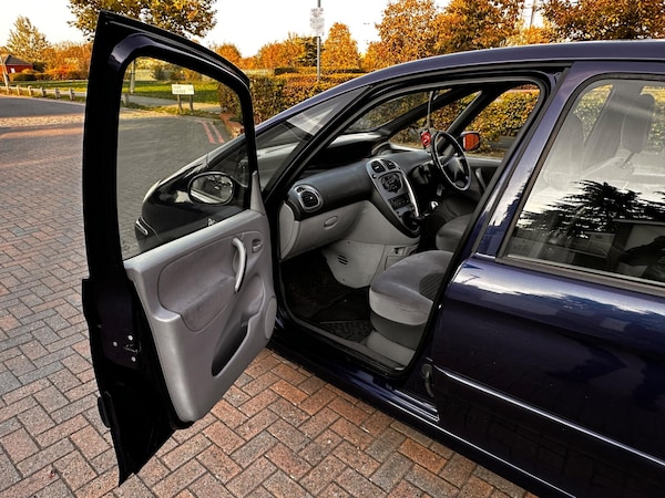 Used Citroen Xsara Picasso 2007 for sale - 76109830: Photo 71