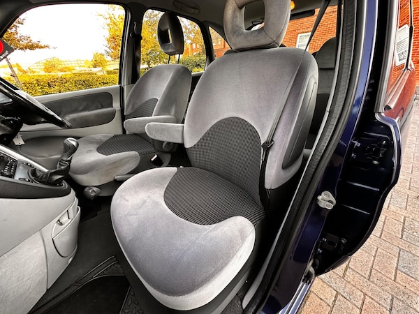 Used Citroen Xsara Picasso 2007 for sale - 76109830: Photo 73