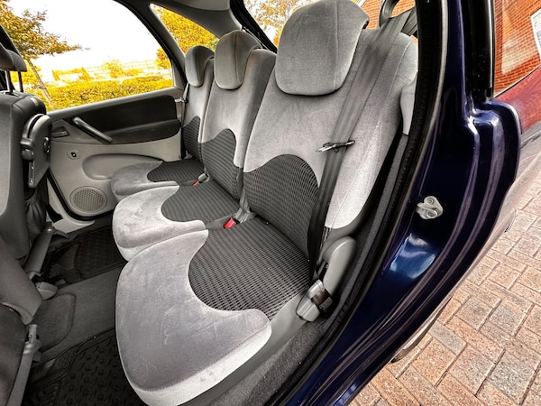 Used Citroen Xsara Picasso 2007 for sale - 76109830: Photo 80