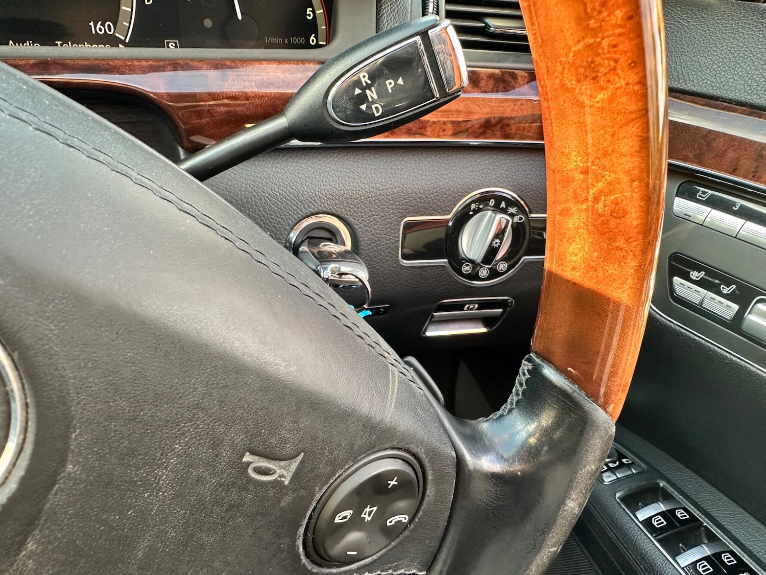 Used Mercedes-Benz S Class 2009 for sale - 76424578: Photo 100