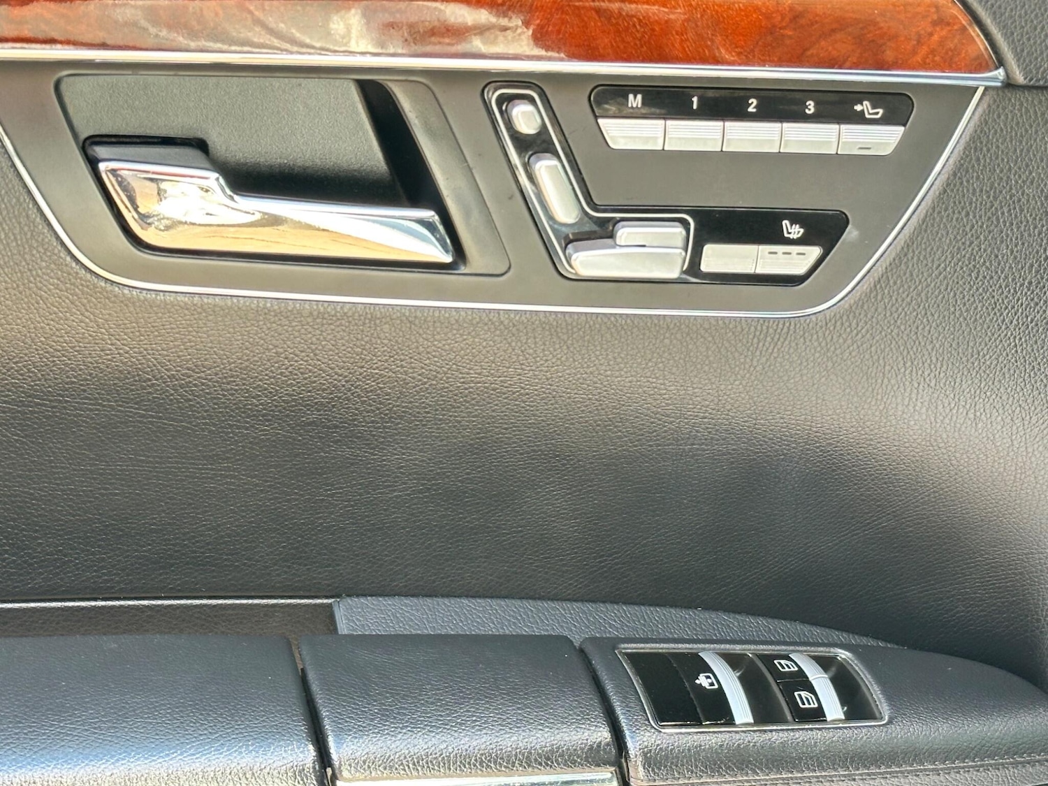 Used Mercedes-Benz S Class 2009 for sale - 76424578: Photo 88