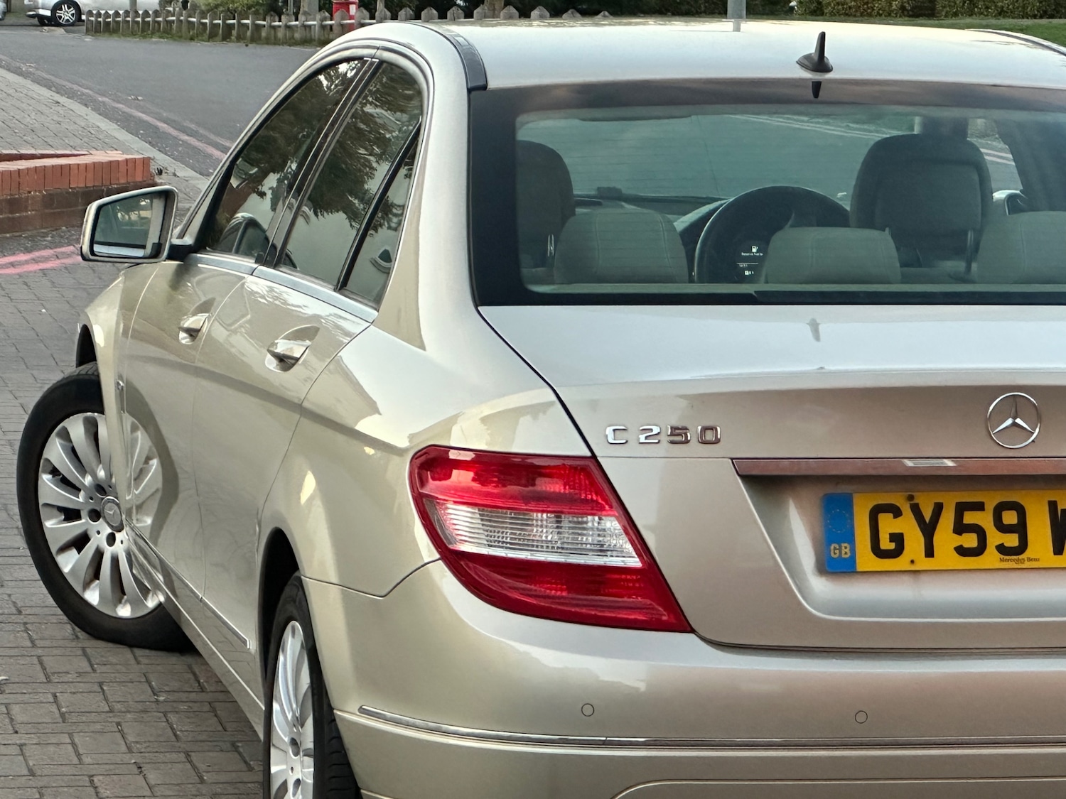 Used Mercedes-Benz C Class 2009 for sale - 77335667: Photo 14