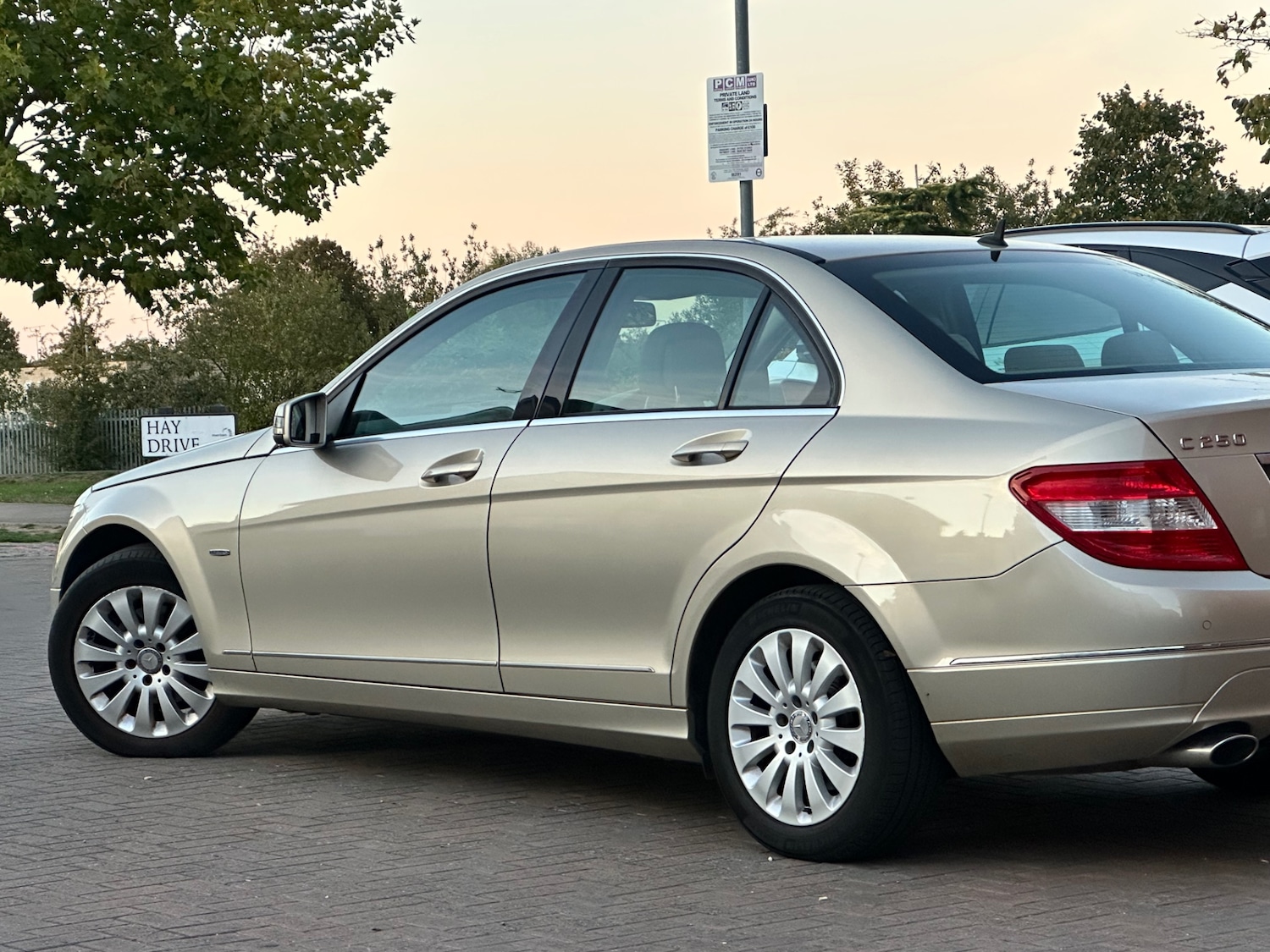 Used Mercedes-Benz C Class 2009 for sale - 77335667: Photo 16