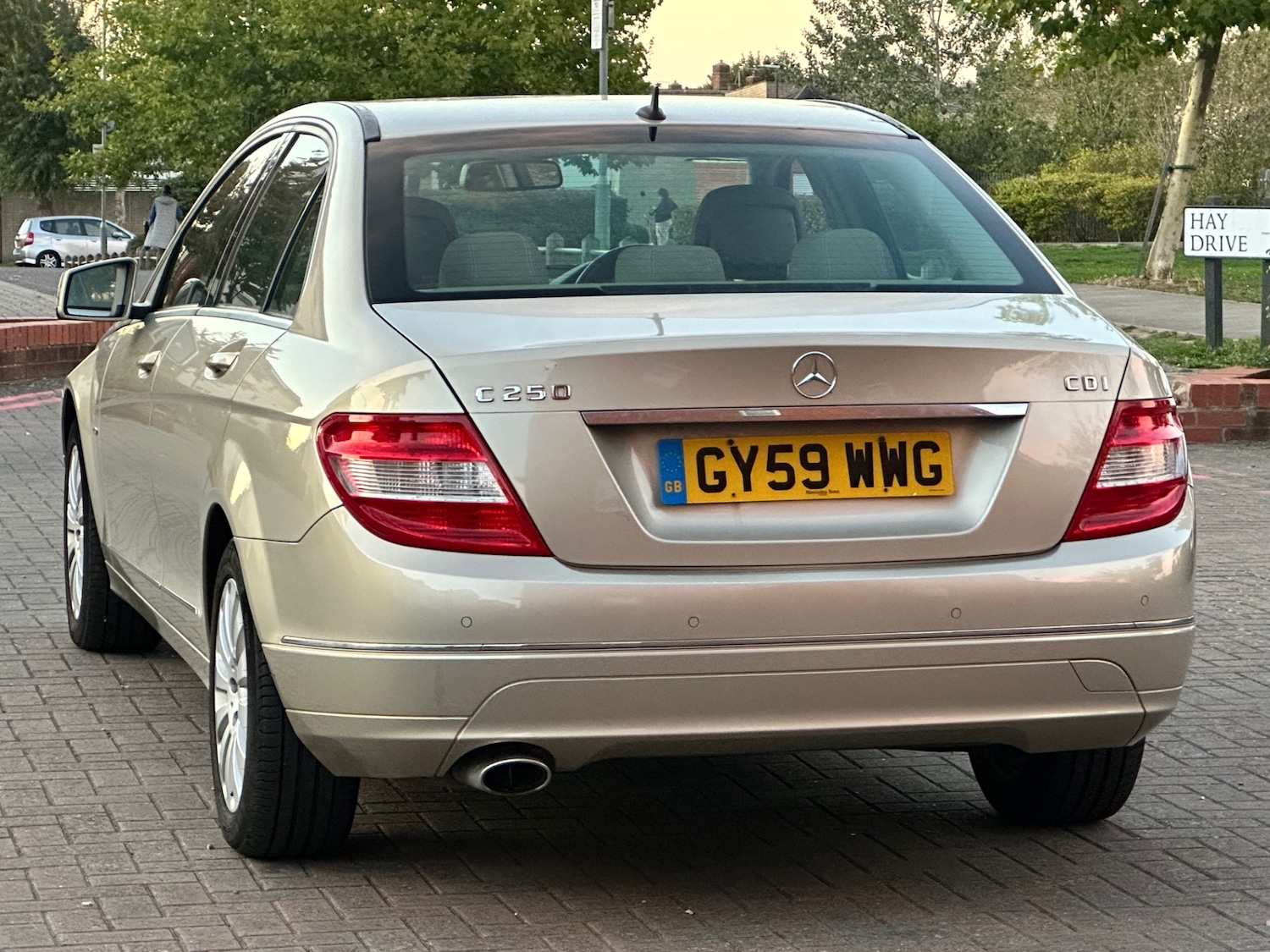 Used Mercedes-Benz C Class 2009 for sale - 77335667: Photo 38