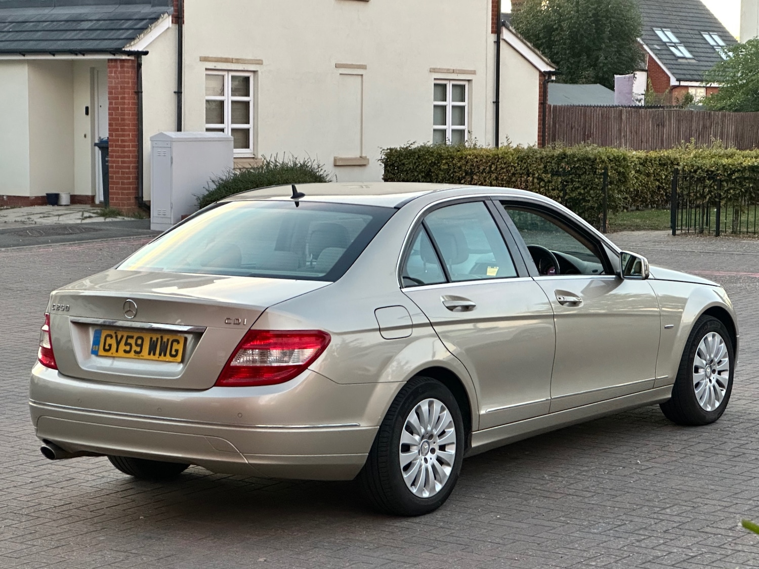 Used Mercedes-Benz C Class 2009 for sale - 77335667: Photo 44