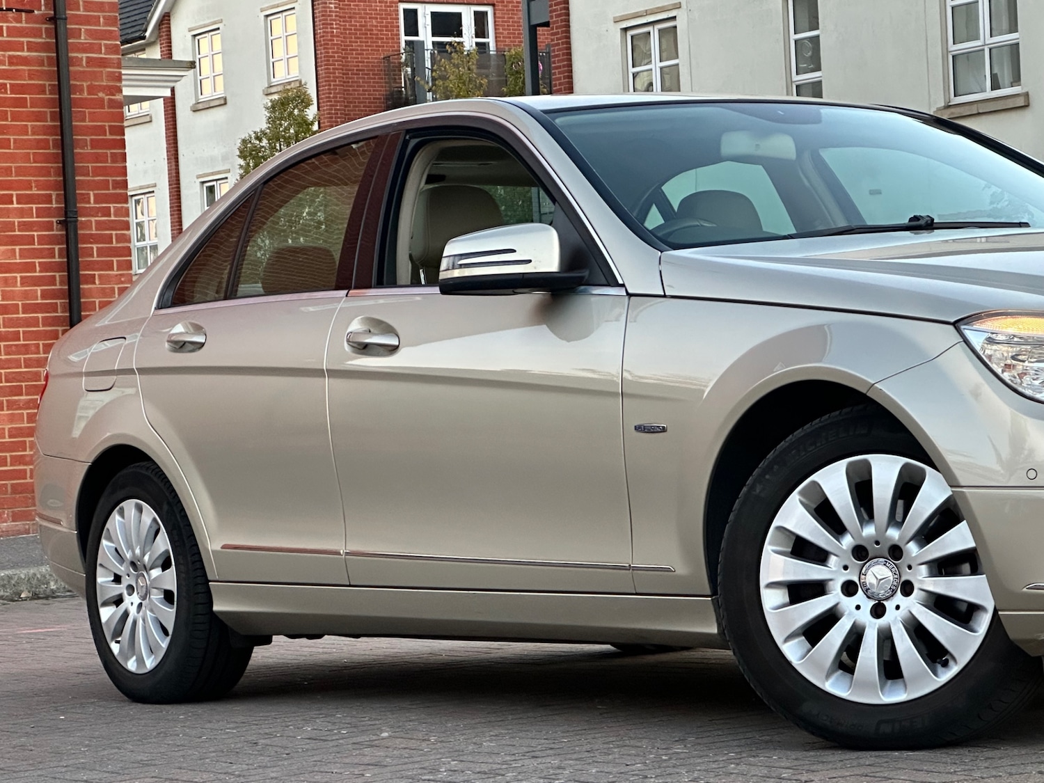 Used Mercedes-Benz C Class 2009 for sale - 77335667: Photo 7