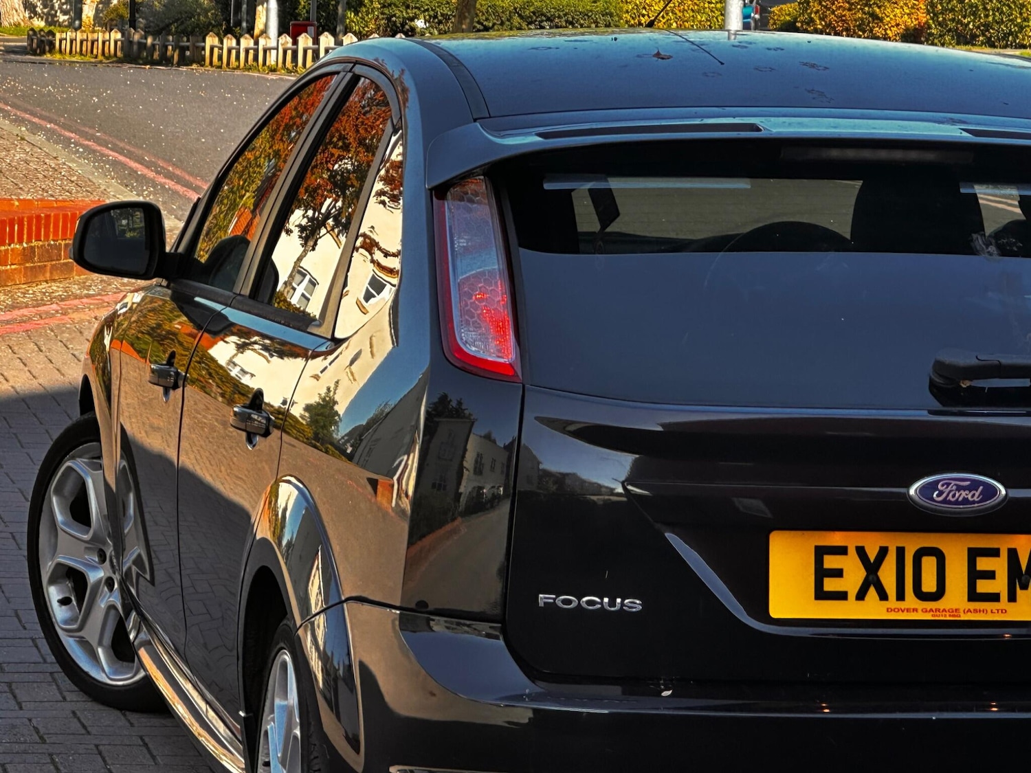 Used Ford Focus 2010 for sale - 76189830: Photo 10