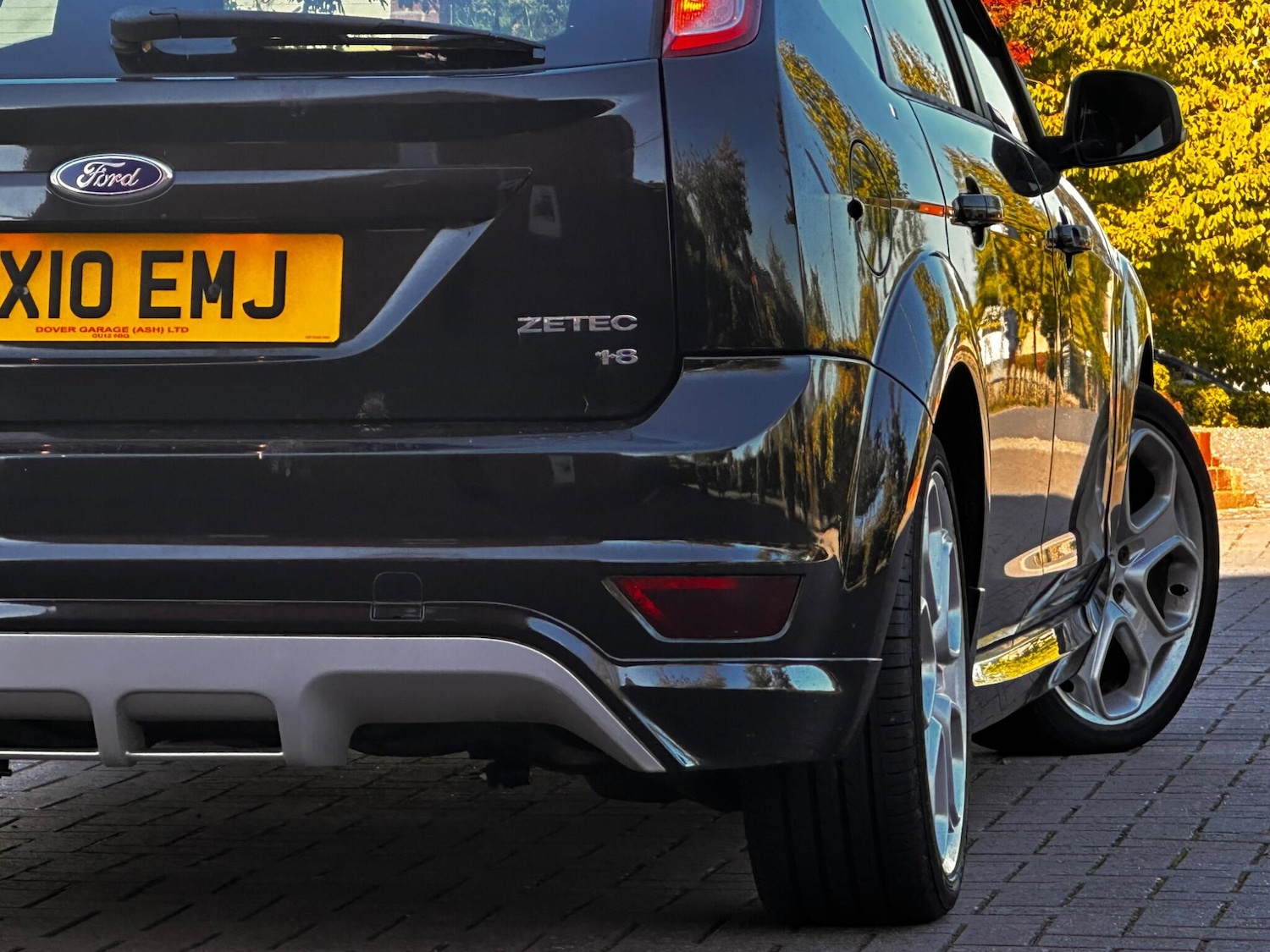 Used Ford Focus 2010 for sale - 76189830: Photo 21