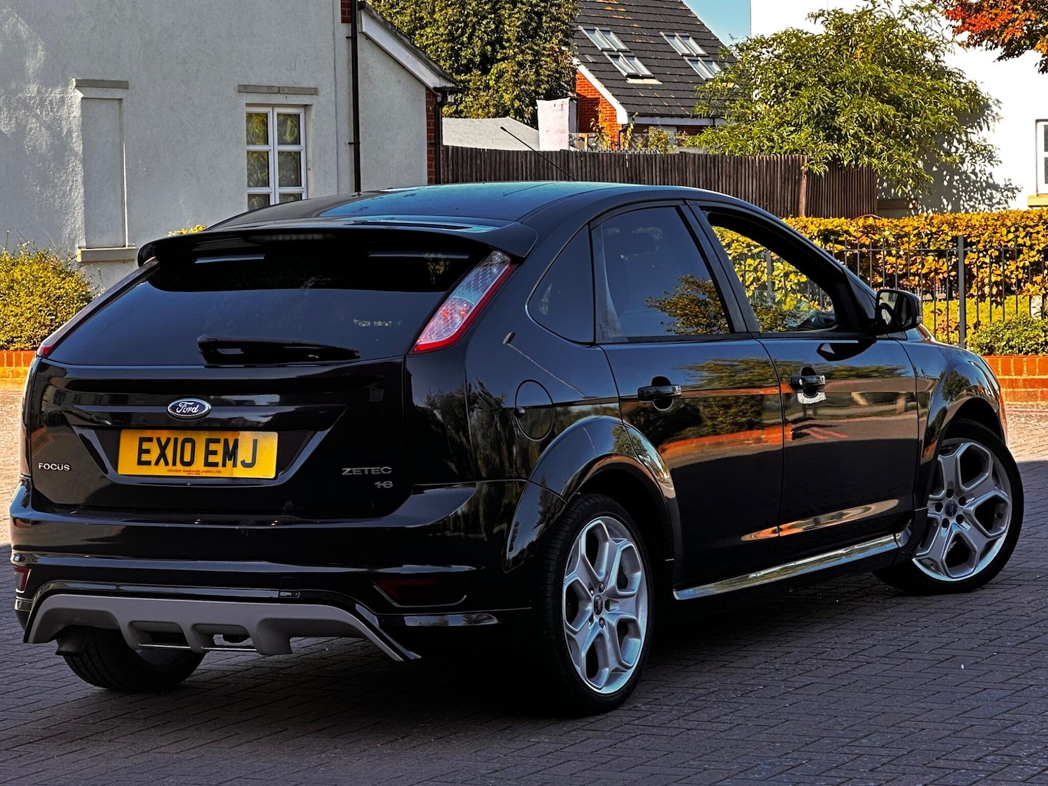 Used Ford Focus 2010 for sale - 76189830: Photo 23