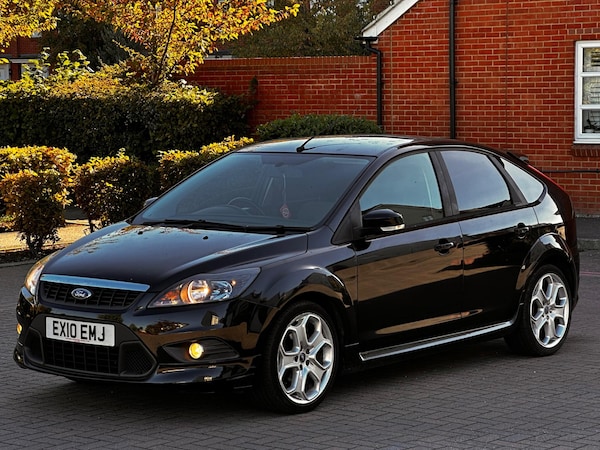 Used Ford Focus 2010 for sale - 76189830: Photo 30