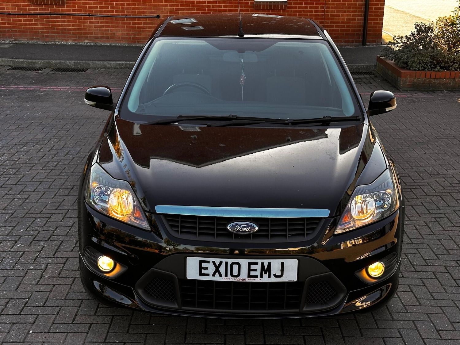 Used Ford Focus 2010 for sale - 76189830: Photo 32