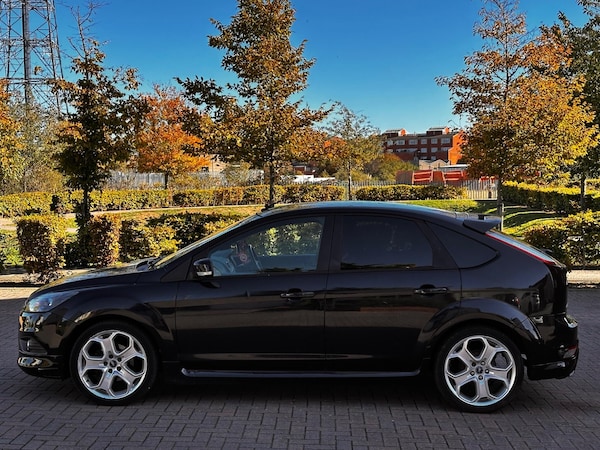Used Ford Focus 2010 for sale - 76189830: Photo 39