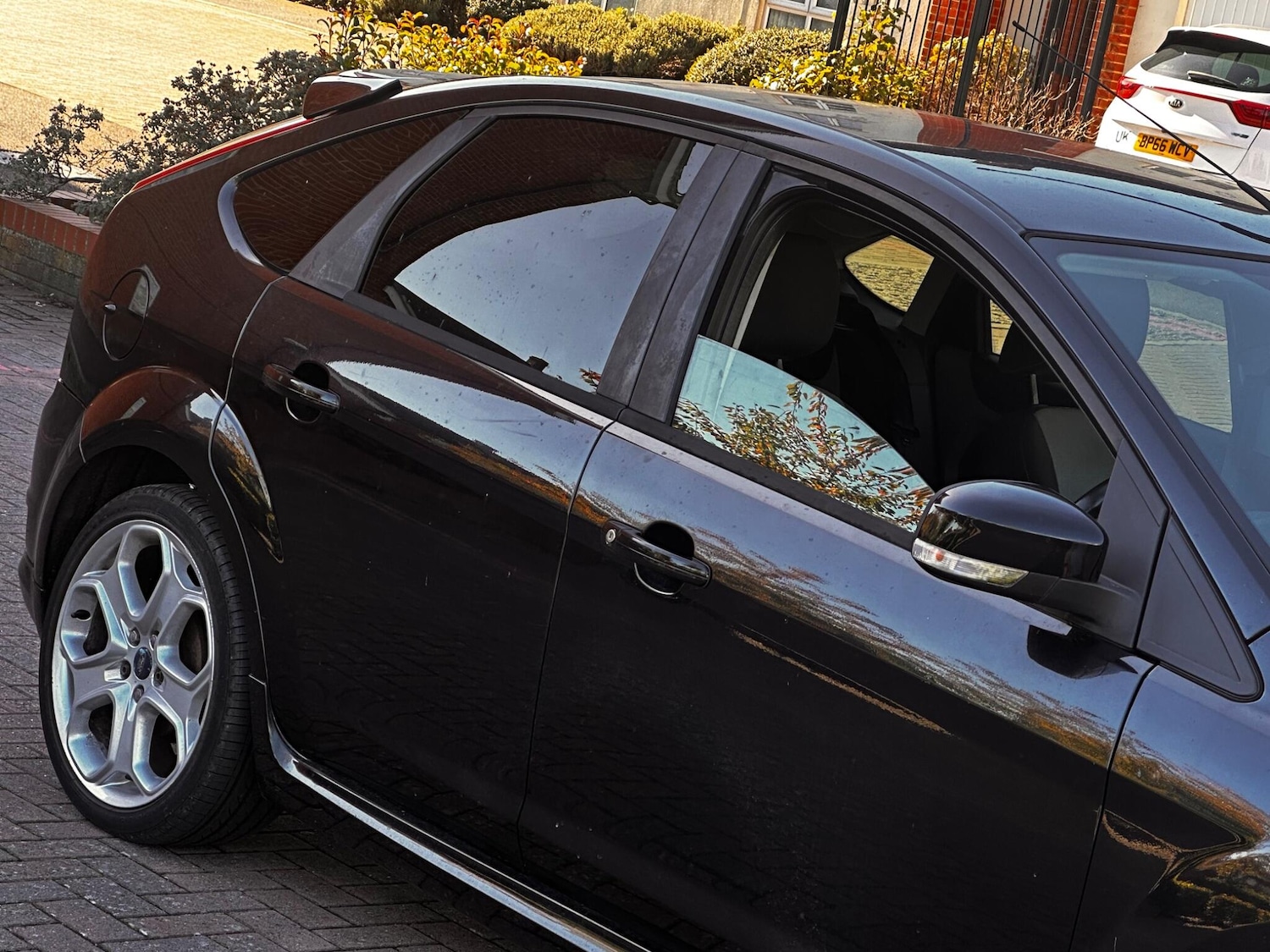 Used Ford Focus 2010 for sale - 76189830: Photo 4