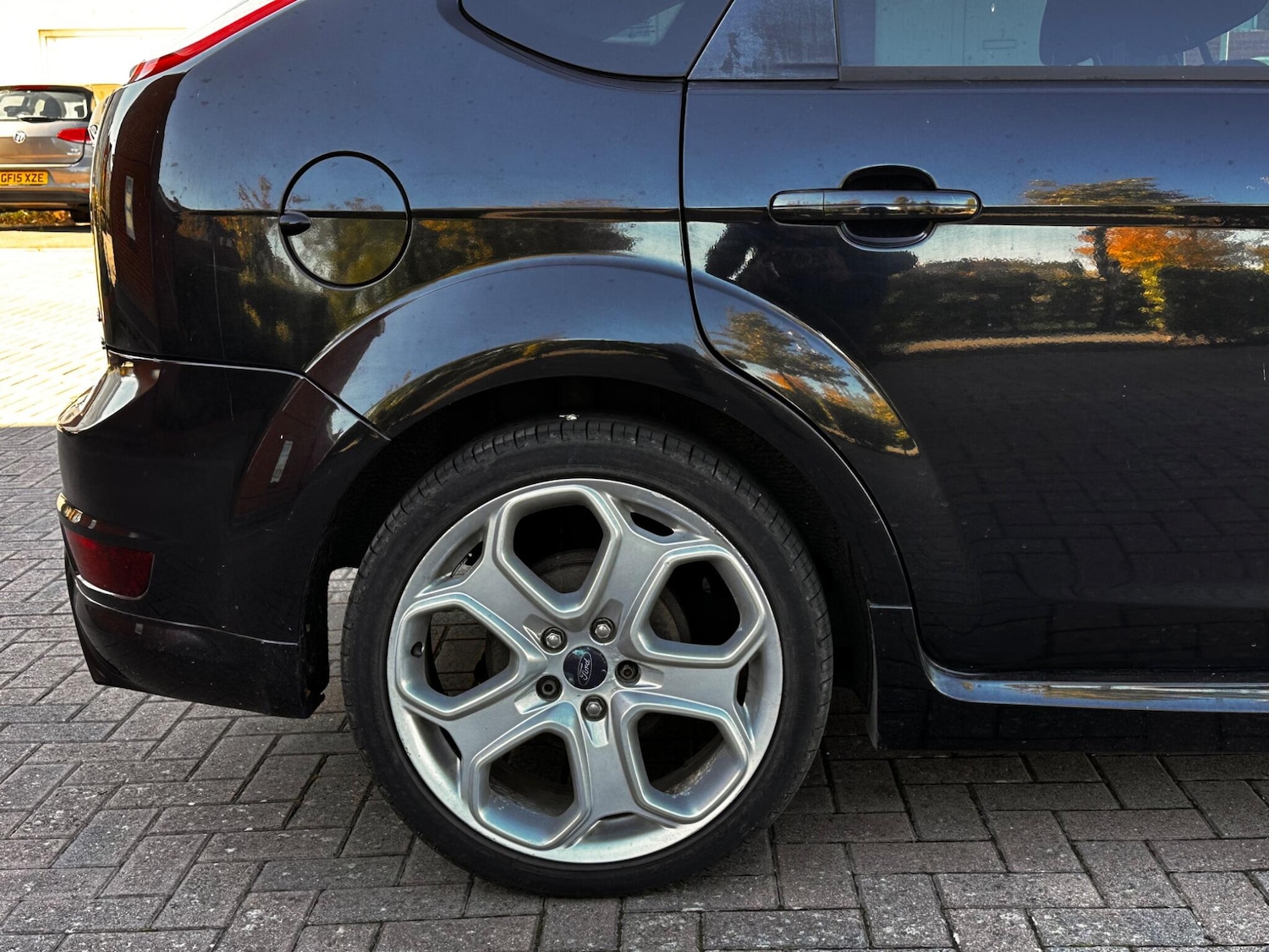 Used Ford Focus 2010 for sale - 76189830: Photo 42