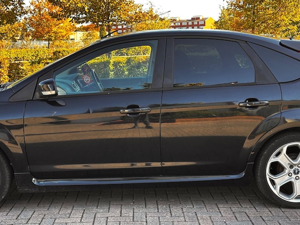 Used Ford Focus 2010 for sale - 76189830: Photo 52