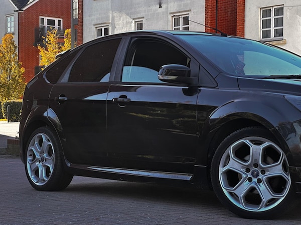 Used Ford Focus 2010 for sale - 76189830: Photo 8
