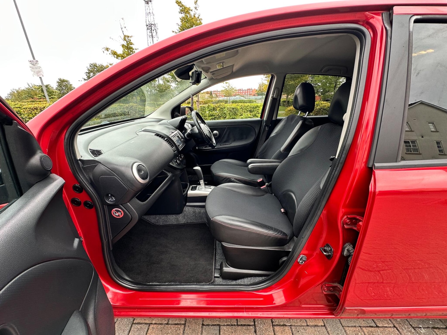 Used Nissan Note 2010 for sale - 77290663: Photo 75