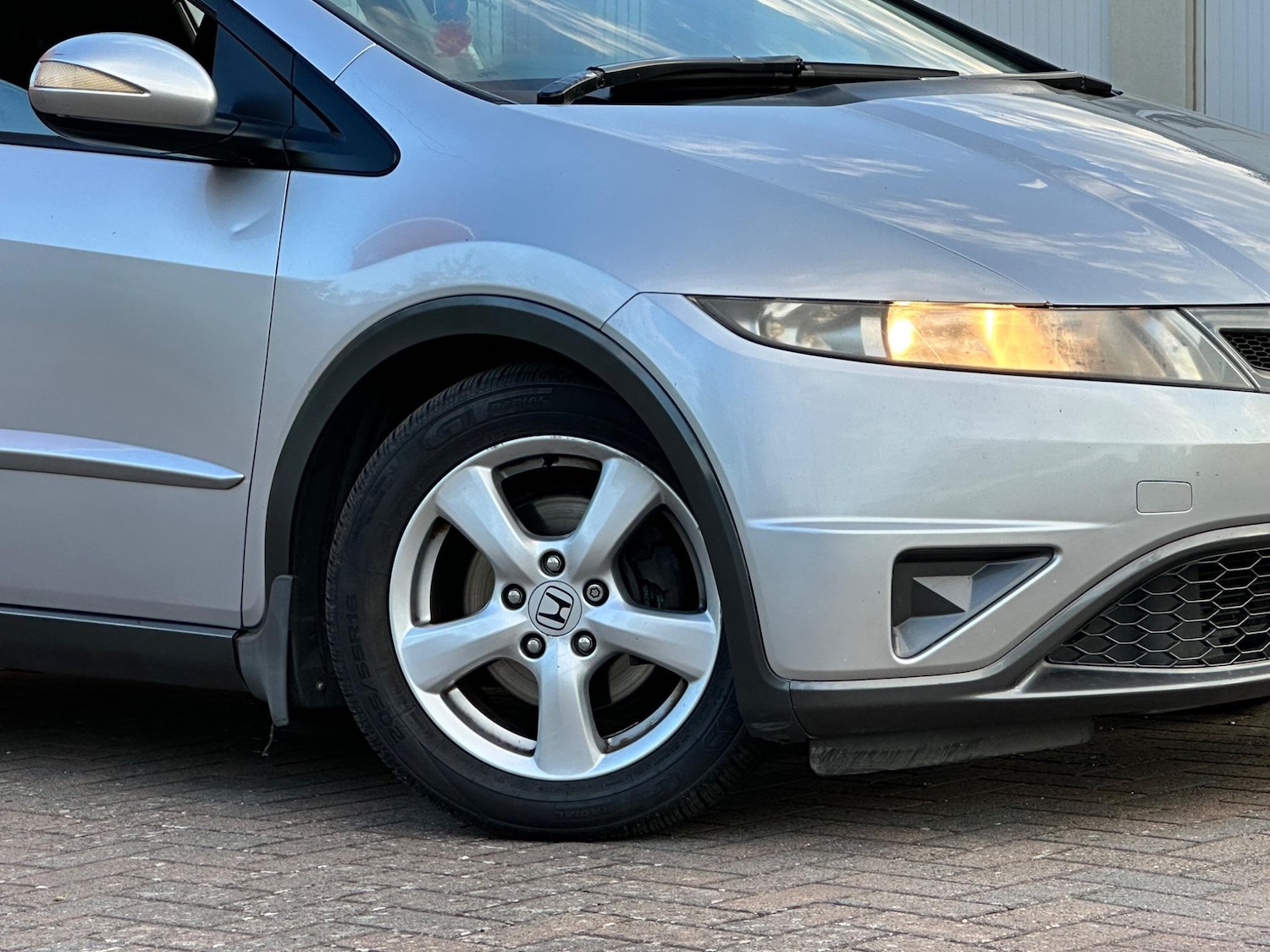 Vehicle 5