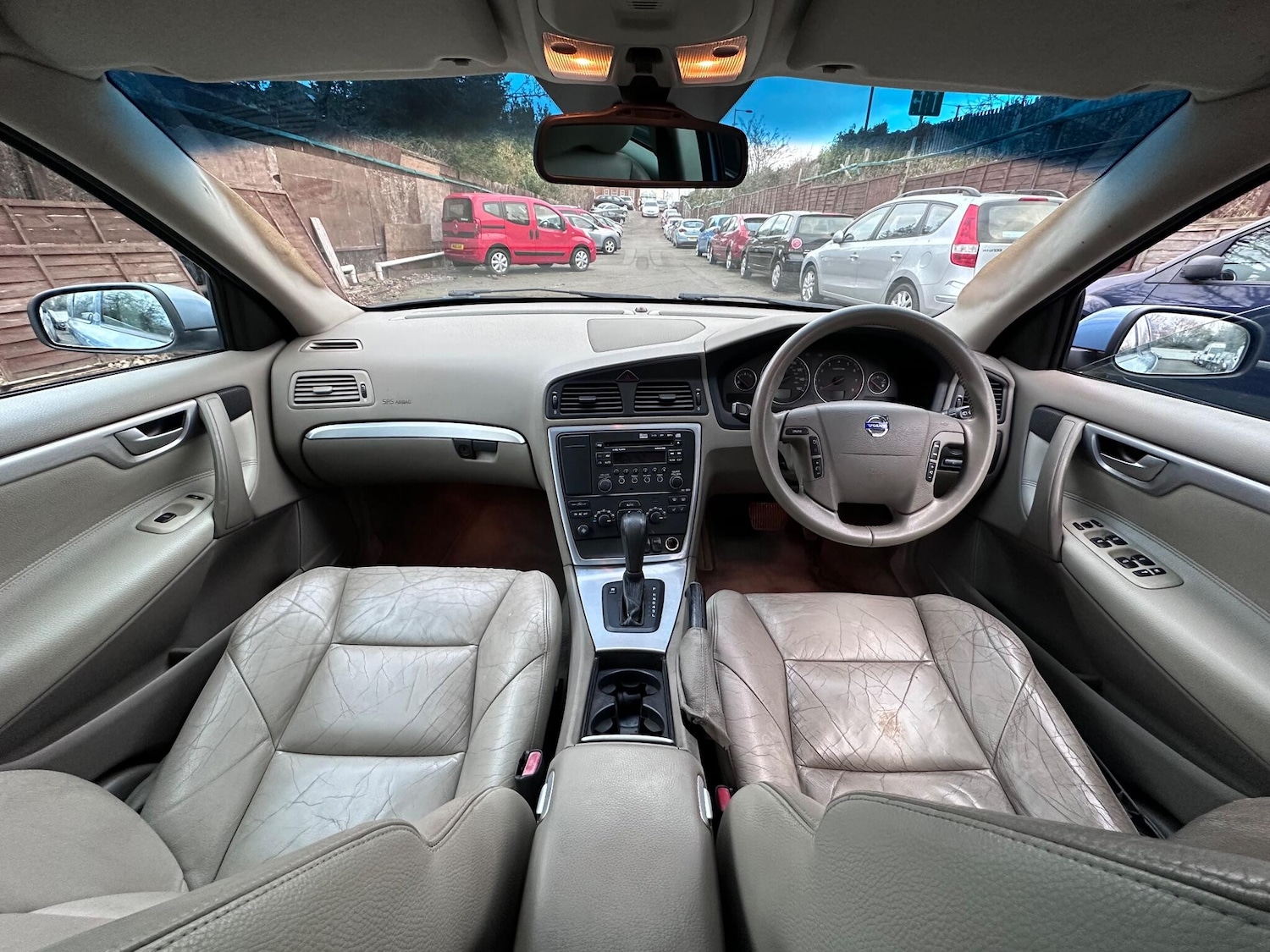 Used Volvo V70 2005 for sale - 77066379: Photo 11