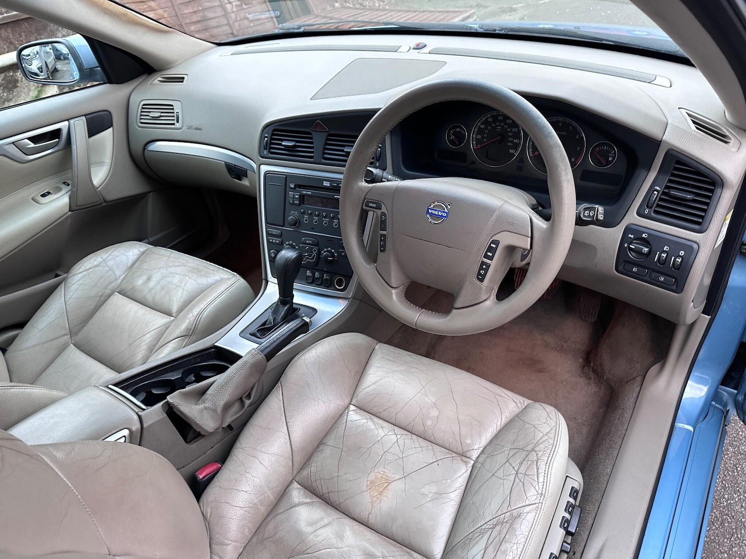 Used Volvo V70 2005 for sale - 77066379: Photo 14