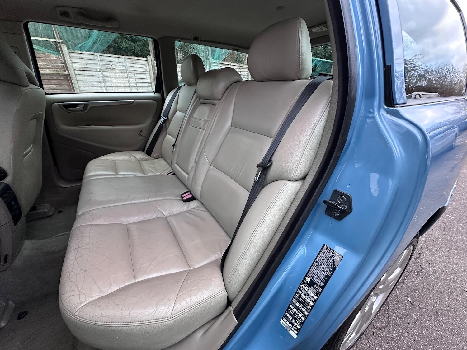 Used Volvo V70 2005 for sale - 77066379: Photo 16