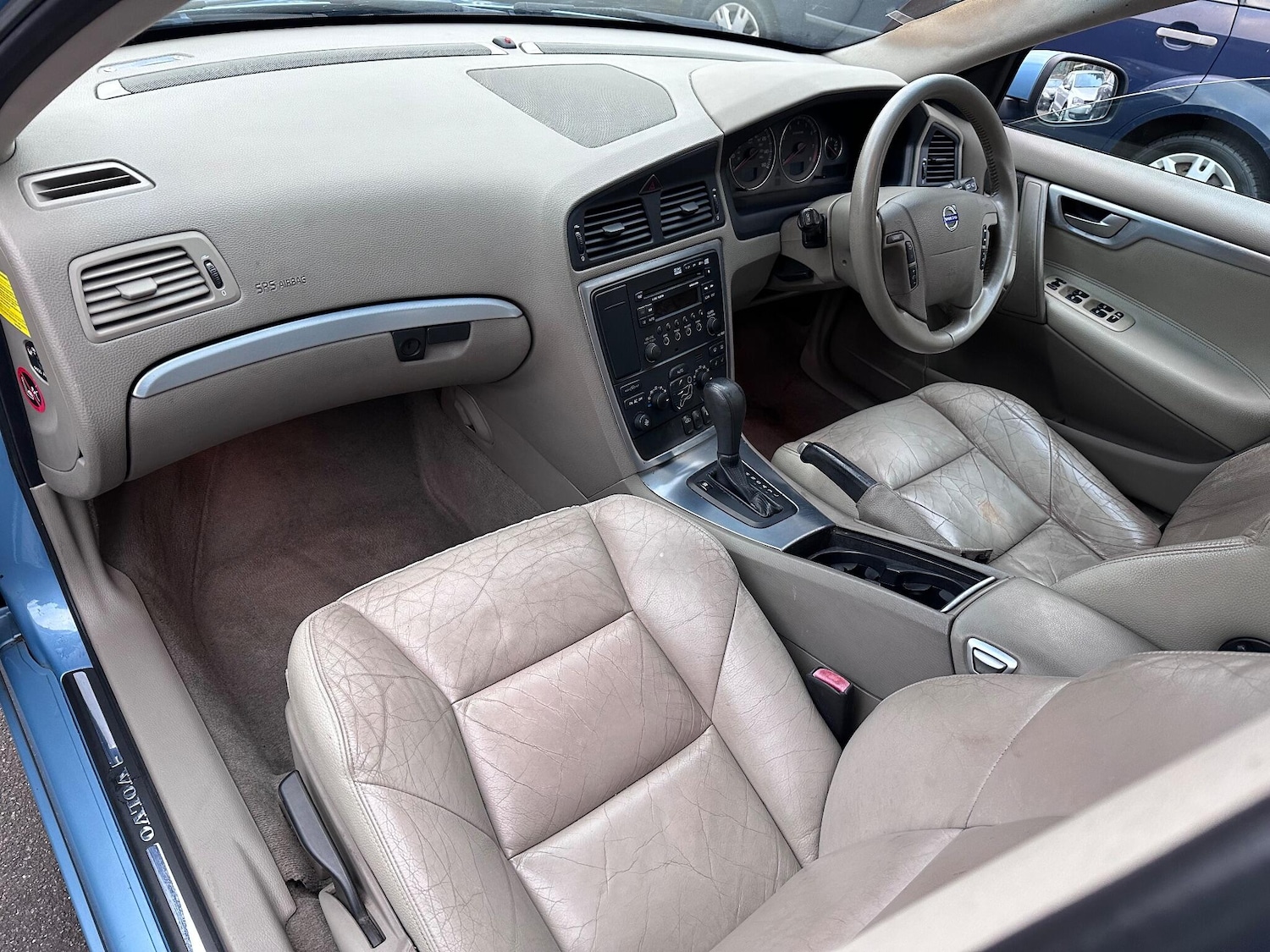 Used Volvo V70 2005 for sale - 77066379: Photo 30