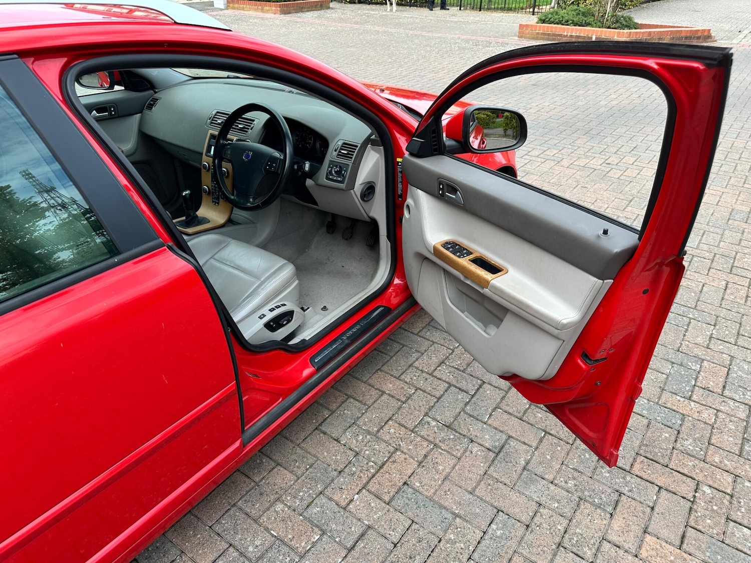 Used Volvo V50 2009 for sale - 77229655: Photo 62