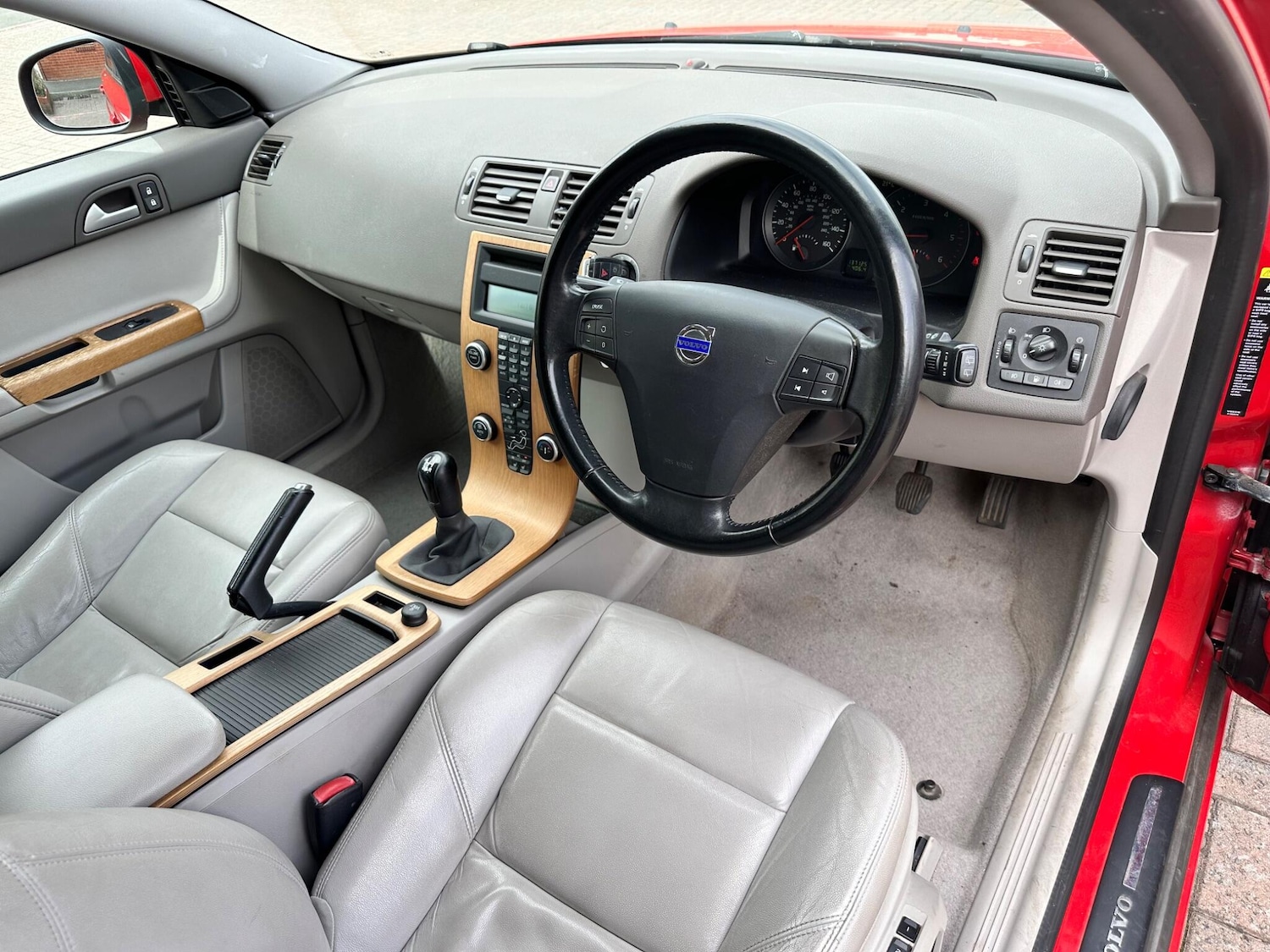 Used Volvo V50 2009 for sale - 77229655: Photo 65