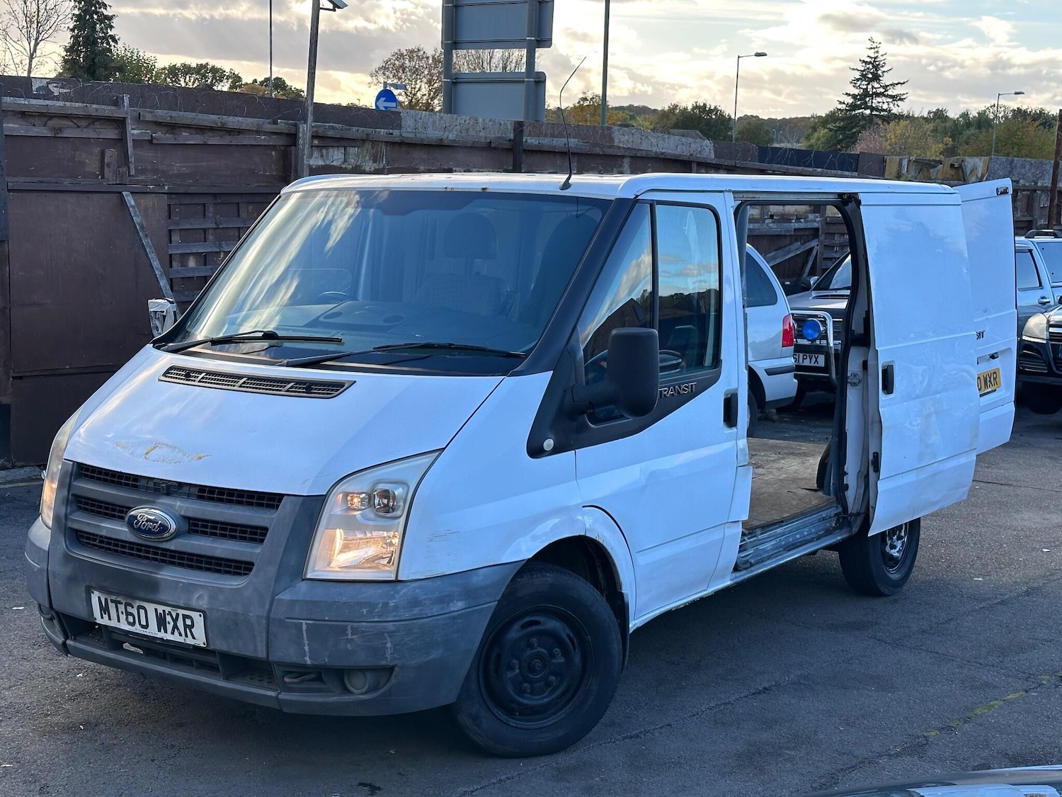 Used Ford Transit 2010 for sale - 76424147: Photo 25