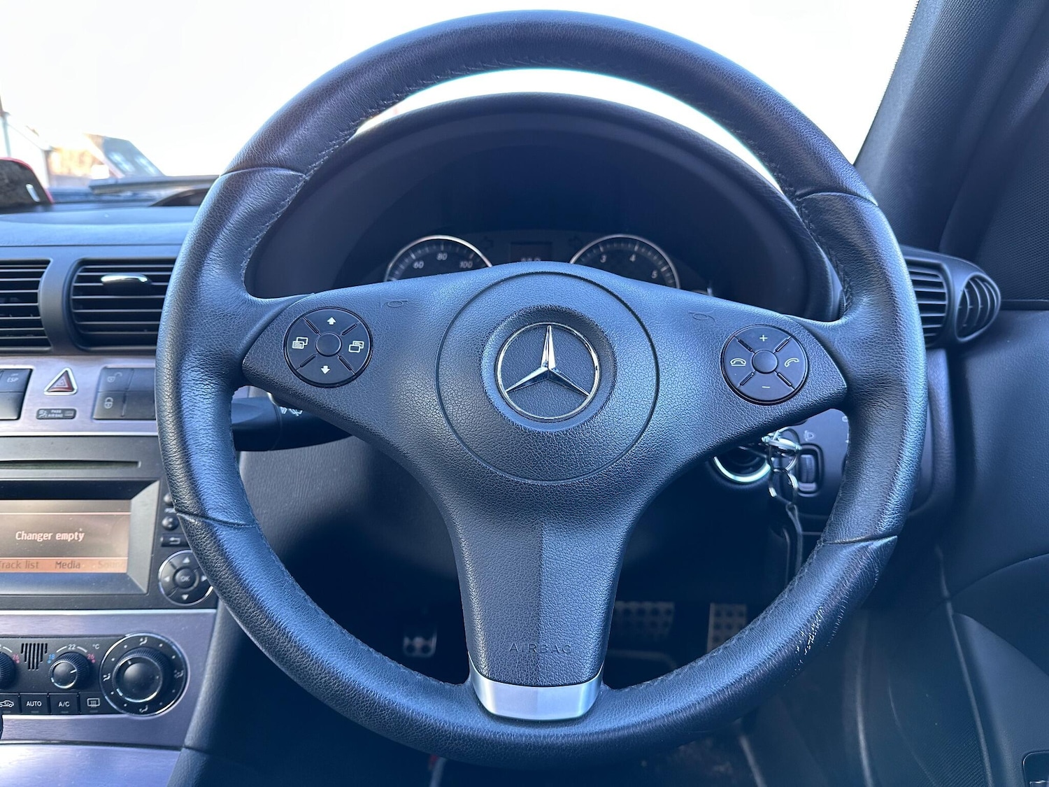 Used Mercedes-Benz CLC Class 2009 for sale - 77097680: Photo 27