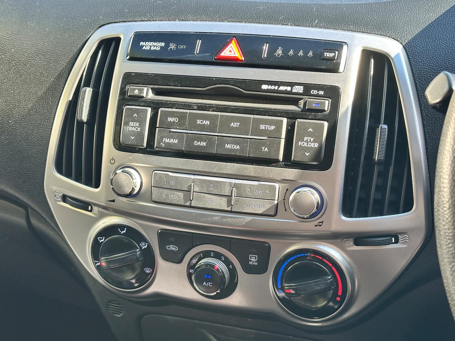 Used Hyundai i20 for sale - 77016964: Photo 68