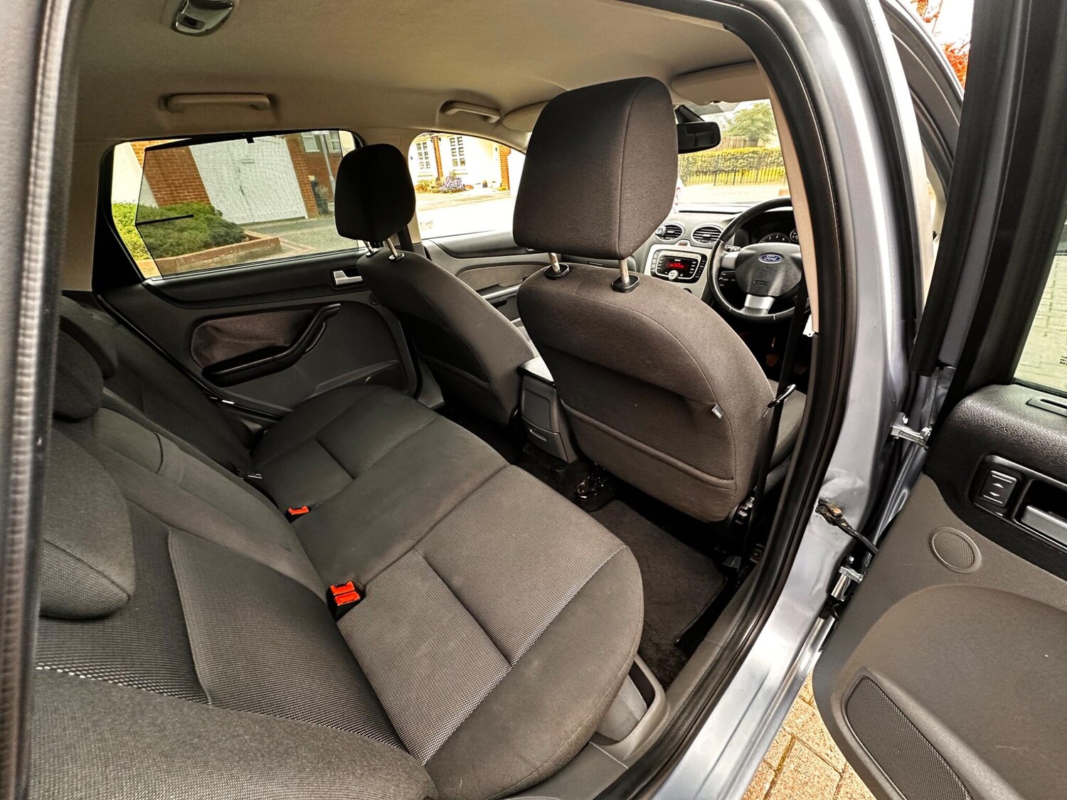 Used Ford Focus 2007 for sale - 76060660: Photo 67